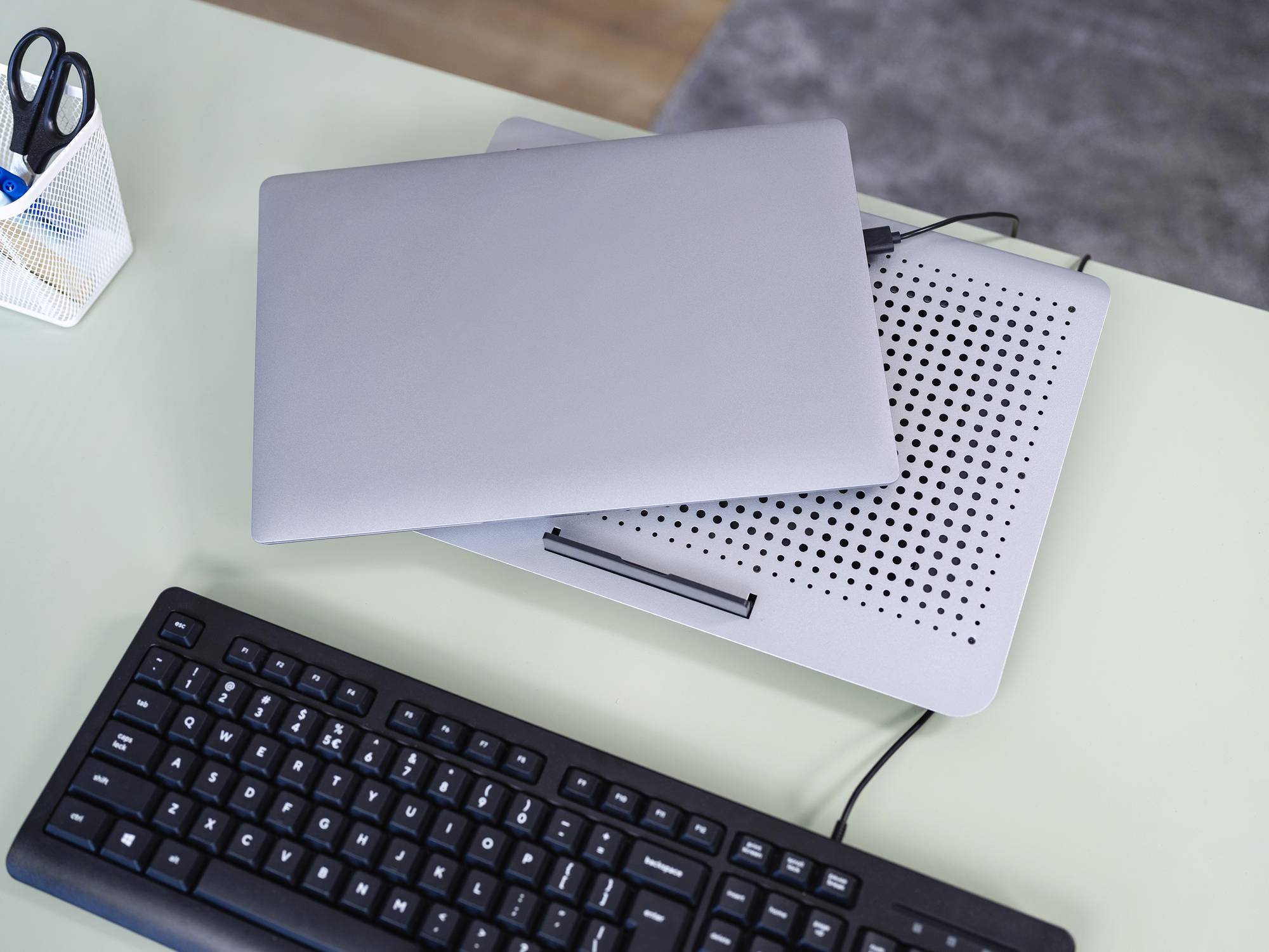 Trust Exto Eco Notebook-Ständer mit Kühlfunktion höhenverstellbar