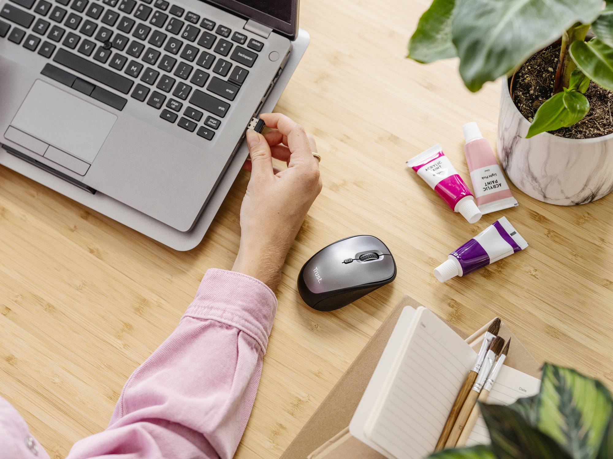 Trust YVI+ Eco Maus Funk Optisch Schwarz 4 Tasten 800 dpi, 1600 dpi