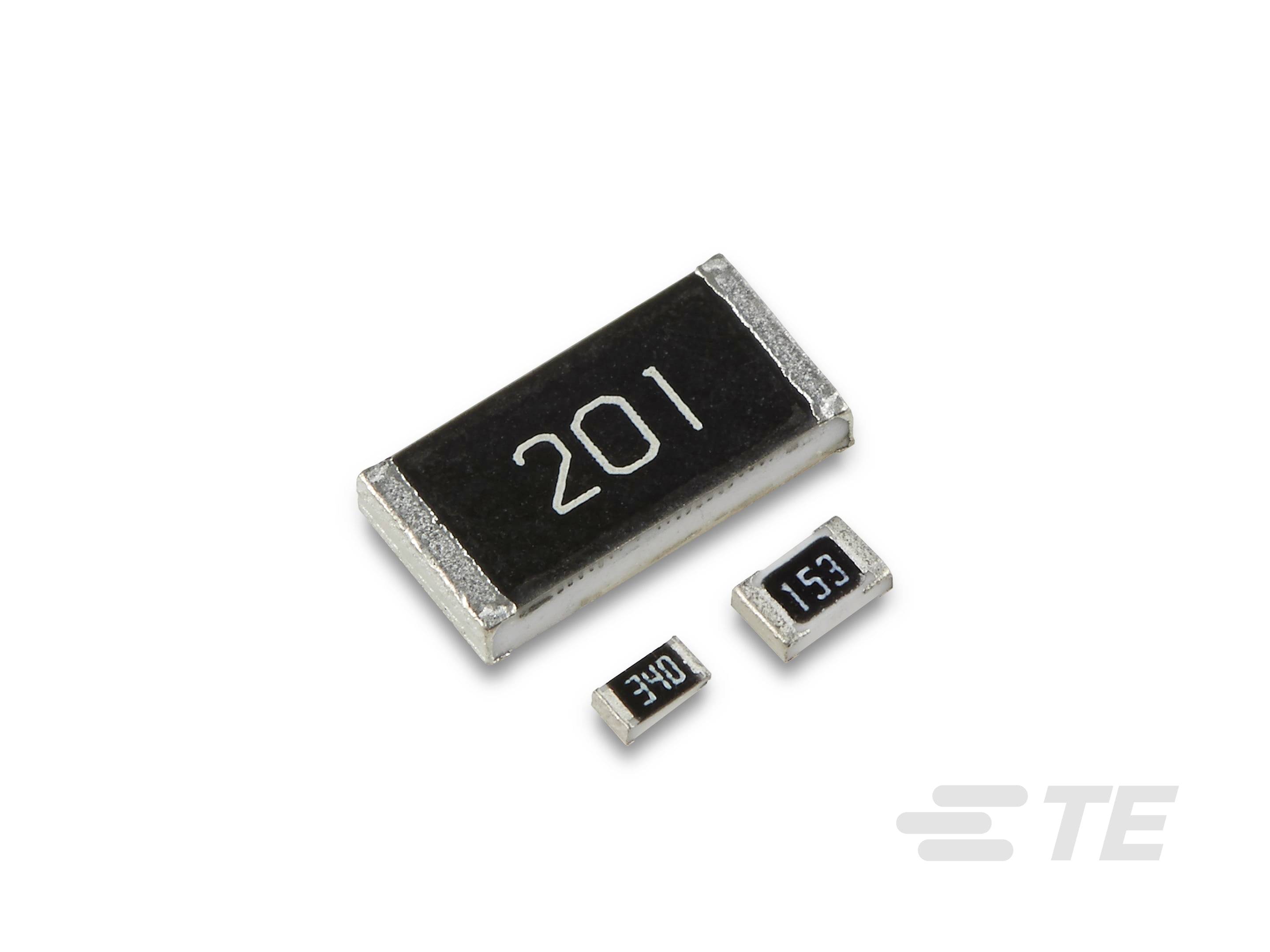 Ein Foto von drei kleinen elektrischen Widerständen auf einem weißen Hintergrund, gekennzeichnet mit den Zahlen '201', '3401' und '153'.