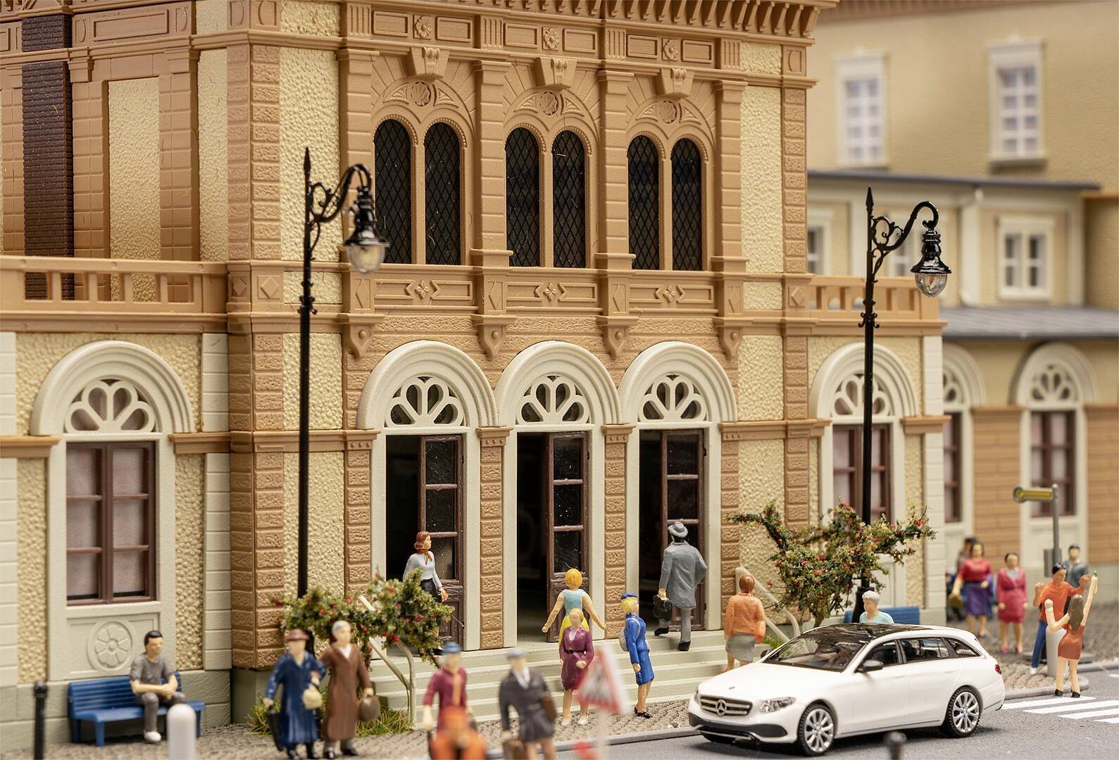 Faller 110132 H0 Hauptbahnhof Neustadt an der Weinstraße