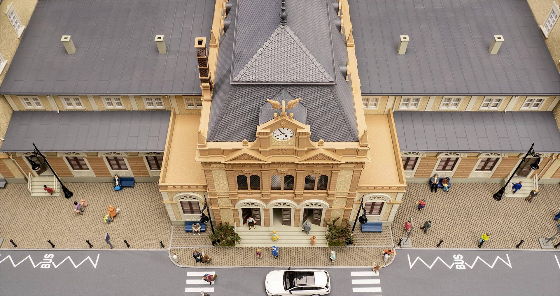 Faller 110132 H0 Hauptbahnhof Neustadt an der Weinstraße