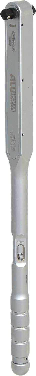 Ein silbernes Metallgerät mit langer, schmaler Form, ähnlich einem Scanner. Es hat eine Taste und kleine Öffnungen entlang der Seite.