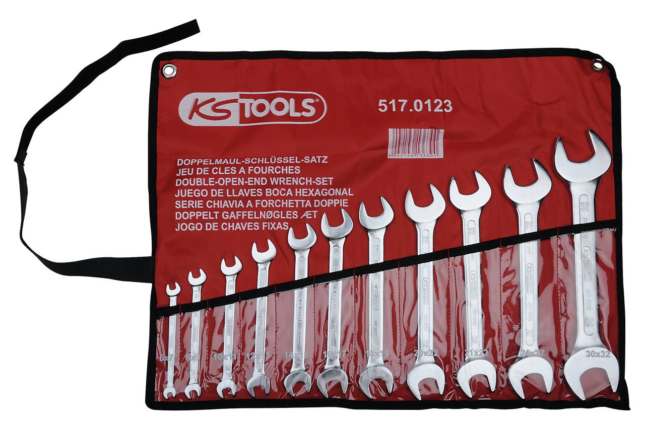 Ein rotes Etui mit elf gestaffelten Schraubenschlüsseln aus Metall. Markenname und Produktinformationen sind auf der Vorderseite aufgedruckt.
