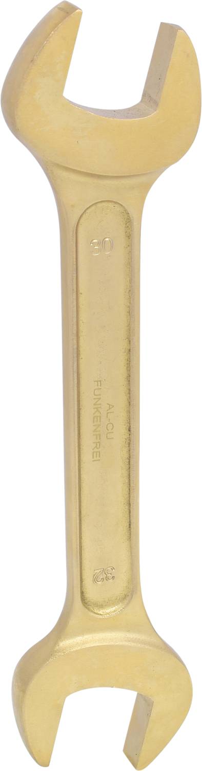 Ein goldfarbiger Schraubenschlüssel mit zwei offenen Maul-Enden unterschiedlicher Größe, auf einer weißen Oberfläche liegend.