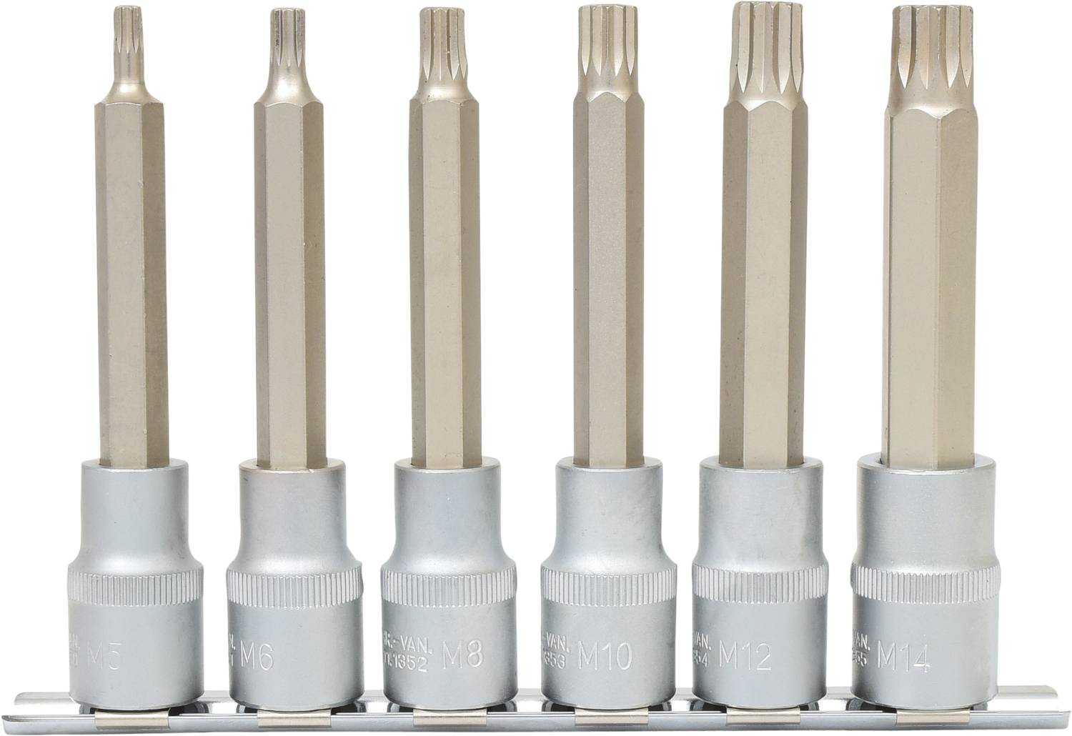 Sechsteilige Steckschlüssel-Set, bestehend aus verschiedenen Größen von Innensechskant-Bits, aufgestellt auf einer Metallhalterung.