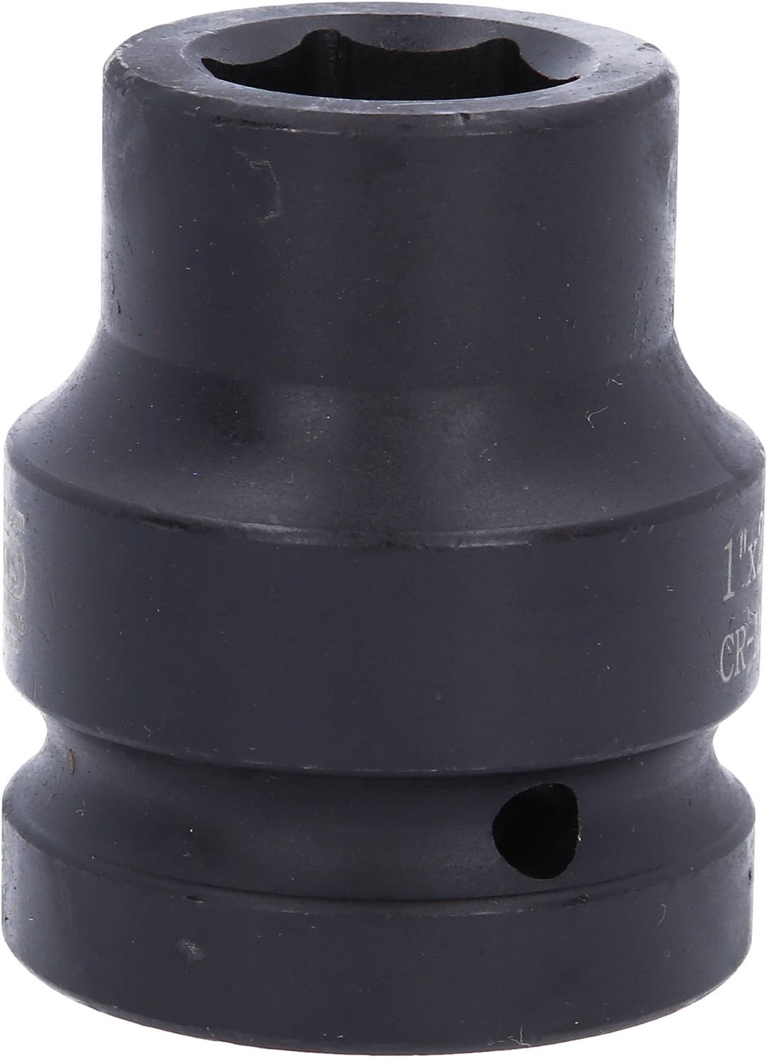 Nuss aus schwarzem Metall mit sechskantiger Öffnung, verwendet für Schraubenschlüssel und Steckschlüsselsysteme.