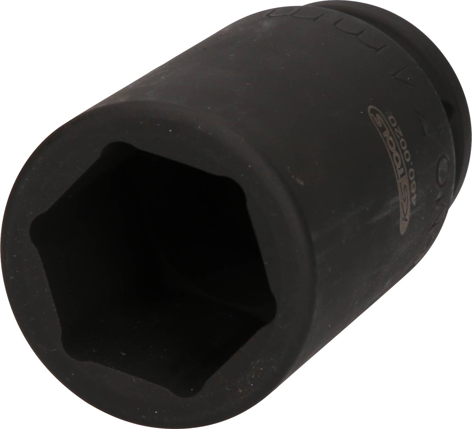 Schwarze Stecknuss mit sechseckiger Öffnung, geeignet für schwere Anwendungen.