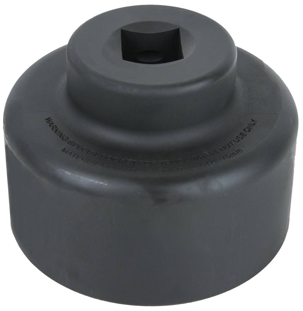 Ein schwarzer Steckschlüssel für LKW-Radmuttern, zylinderförmig mit quadratischer Öffnung oben, zeigt die Warnung 'Für Radmutterngebrauch'.