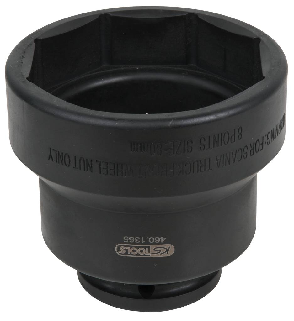 LKW-Radmutter-Werkzeug mit Aufschrift '8 POINTS SIZE 46 mm'. Verwendet für Scania LKWs. Zylinderform, schwarz.