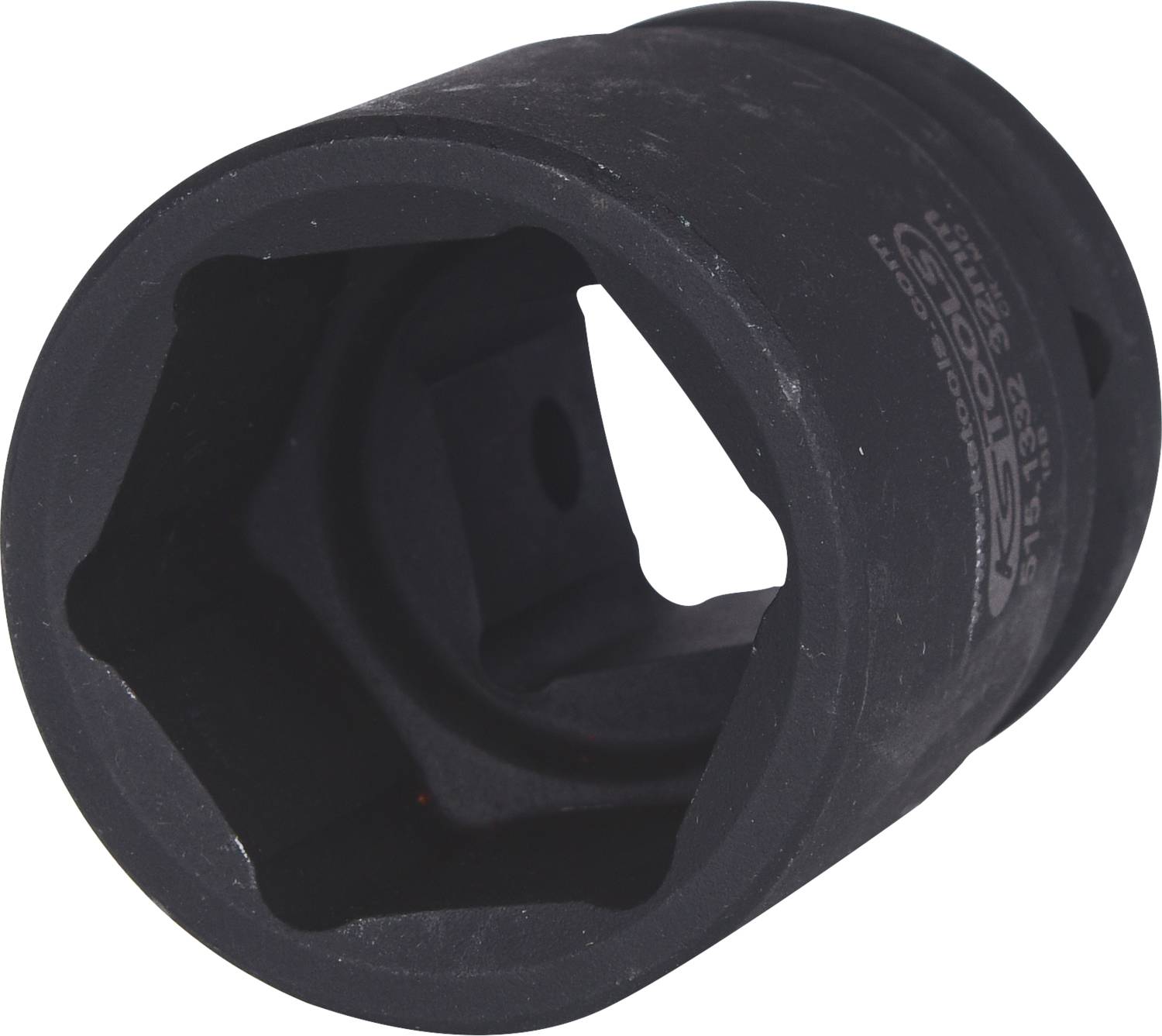 Ein schwarzer, sechskantiger Steckschlüsselaufsatz, perspektivisch von oben zu sehen. Geeignet für mechanische Arbeiten und Reparaturen.
