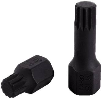 Zwei schwarze Vielzahn-Steckschlüssel mit der Aufschrift 'M18 CR-MO', stehend und liegend, vor einem weißen Hintergrund.