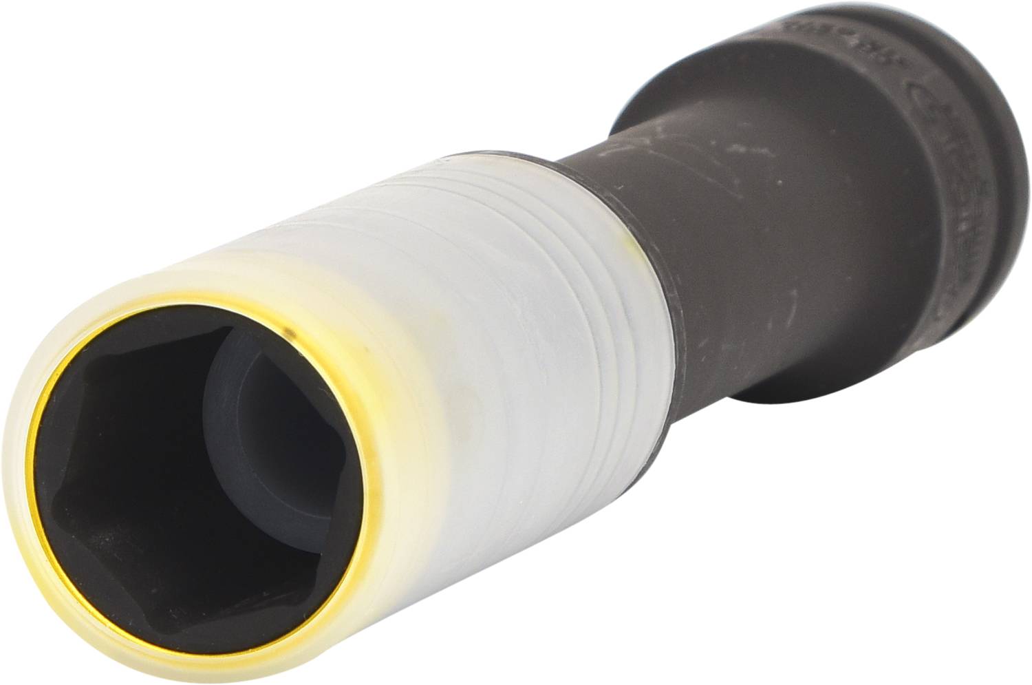 Steckschlüsseleinsatz mit schwarzem Griff und gelber Kante, geeignet für mechanische Arbeiten.