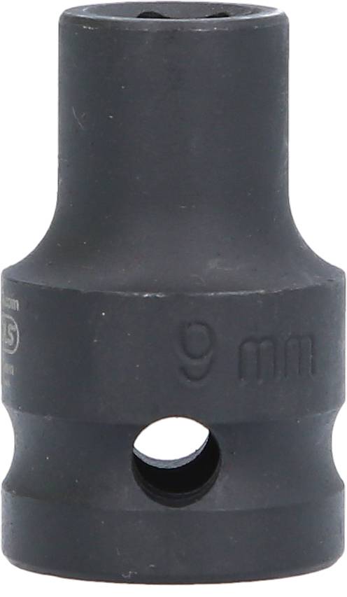 Schwarze Steckschlüsselhülse mit '9 mm' Aufschrift, zylindrische Form mit seitlichem Loch. Werkzeug zur Muttern- und Schraubendrehung.