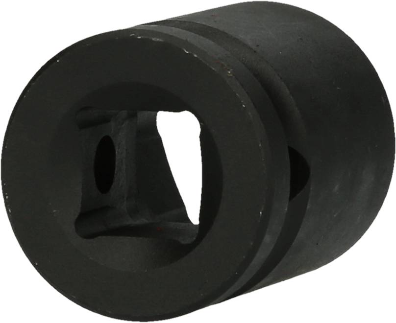 Ein schwarzer, zylindrischer Metalladapter mit quadratischem Innenraum und einem seitlichen Schlitz, vermutlich ein Maschinenteil.