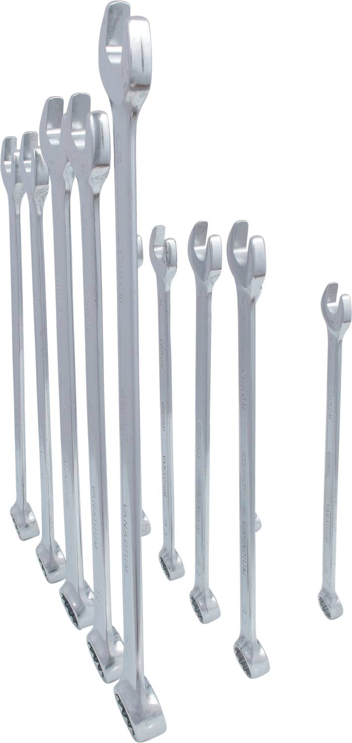 Acht silberne Ringschlüssel in aufsteigender Größe stehen nebeneinander, ideal für Werkzeugsammler oder Heimwerkerprojekte.