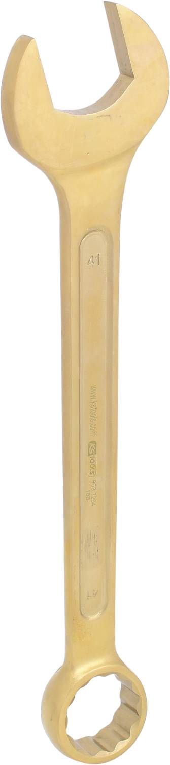 Beigefarbener Schraubenschlüssel mit offenem Ende oben und Ringschlüssel unten, aus Metall gefertigt, auf weißem Hintergrund.