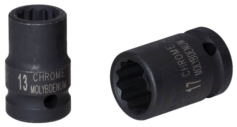 Zwei schwarze Stecknüsse aus Chrom-Molybdän mit den Nummern 13 und 17, nebeneinander stehend.