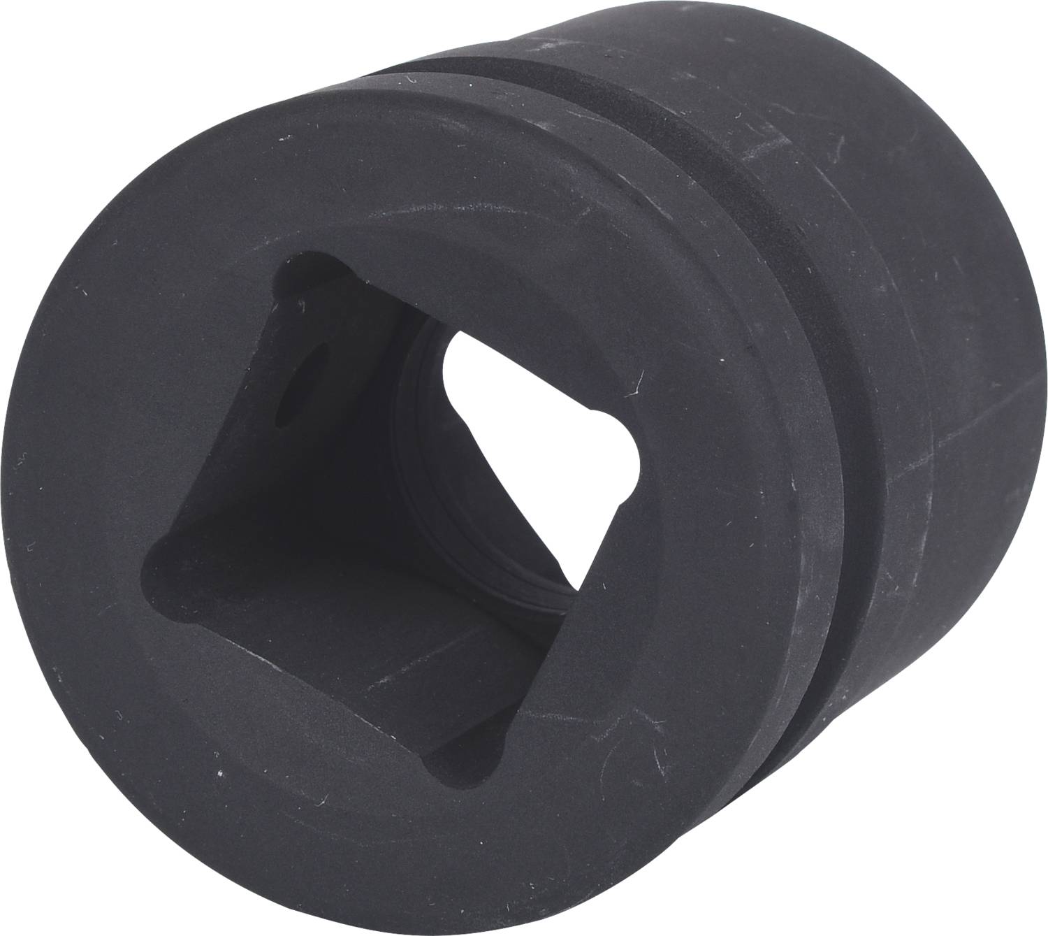 Ein schwarzer, zylindrischer Adapter für quadratische Verbindungen, häufig in mechanischen Anwendungen oder als Schlüsselelement verwendet.