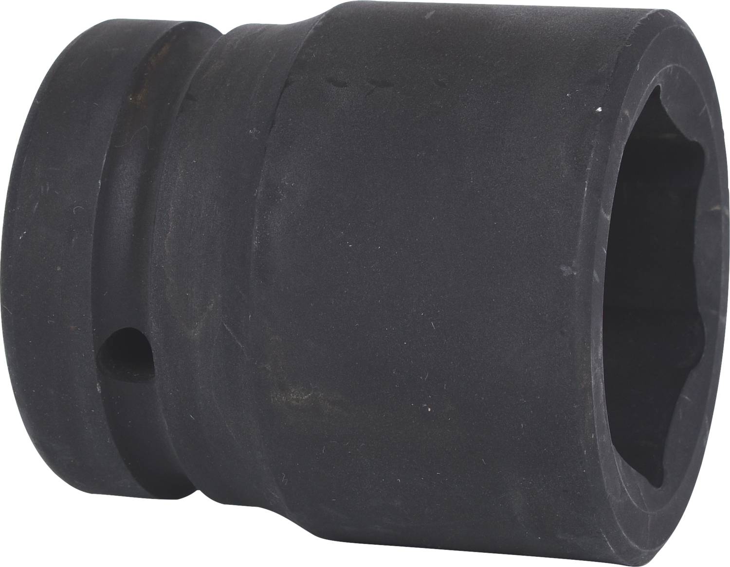 Ein schwarzer Steckschlüssel mit einer sechseckigen Öffnung, geeignet für Schraubarbeiten.