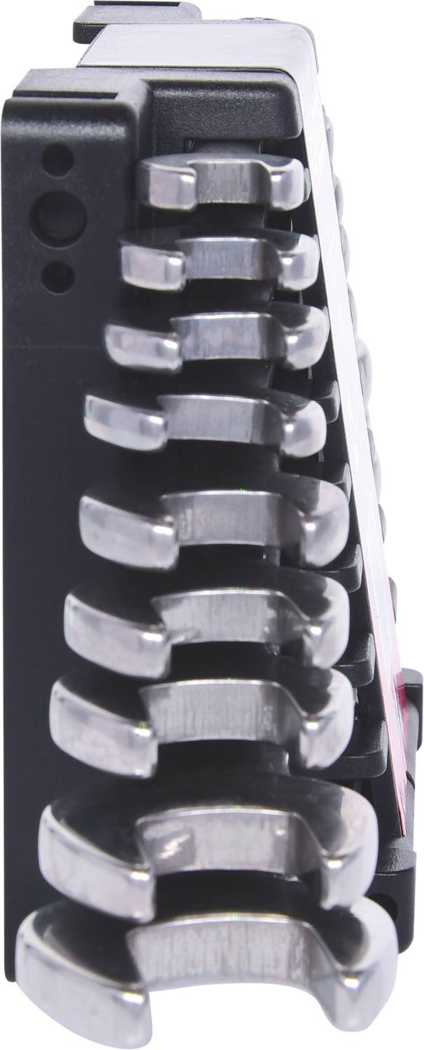 Silbernes Akkupack mit mehreren zylinderförmigen Einheiten auf der Seite, in einem schwarzen Gehäuse befestigt.