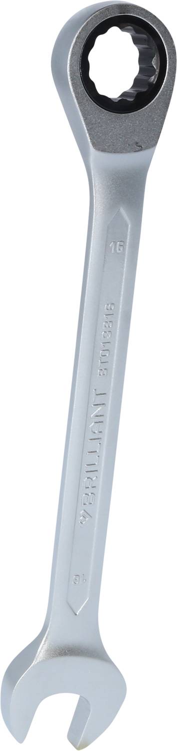 Ein silberner Schraubenschlüssel mit Ratschenmechanismus, Größe 15 mm, liegt auf weißem Hintergrund. Geeignet für technische Arbeiten.