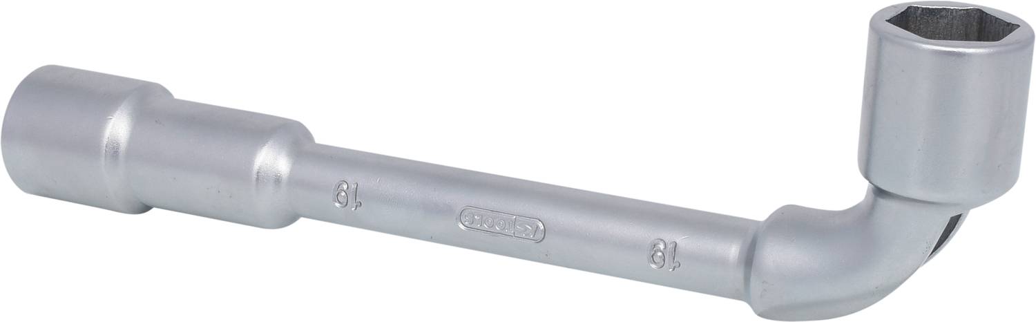 Ein silberner Kreuzsteckschlüssel mit zwei Sechskantköpfen, einer an jedem Ende, wird vor einem neutralen Hintergrund gezeigt.