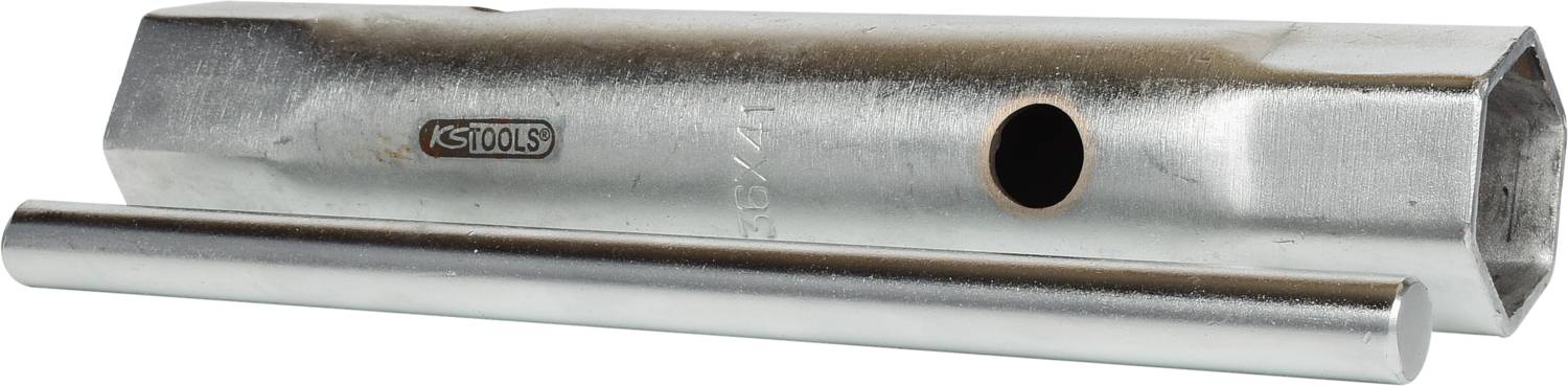 Ein Sechskant-Steckschlüssel mit seitlicher Bohrung und passender Metallstange zum Festziehen oder Lösen von Muttern oder Schrauben.