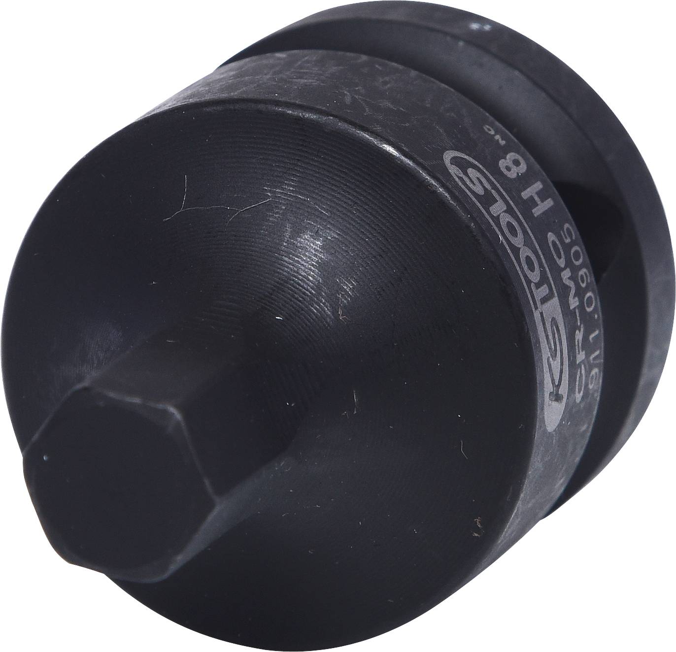 Ein schwarzes Metallwerkzeug mit zylindrischer Form und sechseckigem Kopf. Geeignet zum Drehen oder Entfernen von Schrauben.