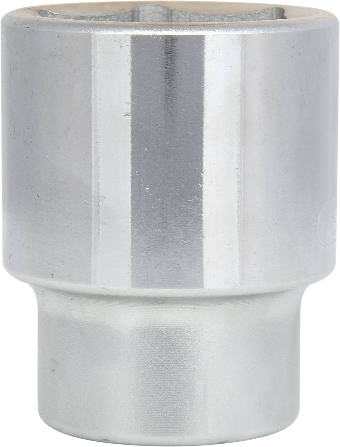 Metallsteckschlüssel mit sechseckiger Öffnung, glänzende Oberfläche, kurze Bauform.