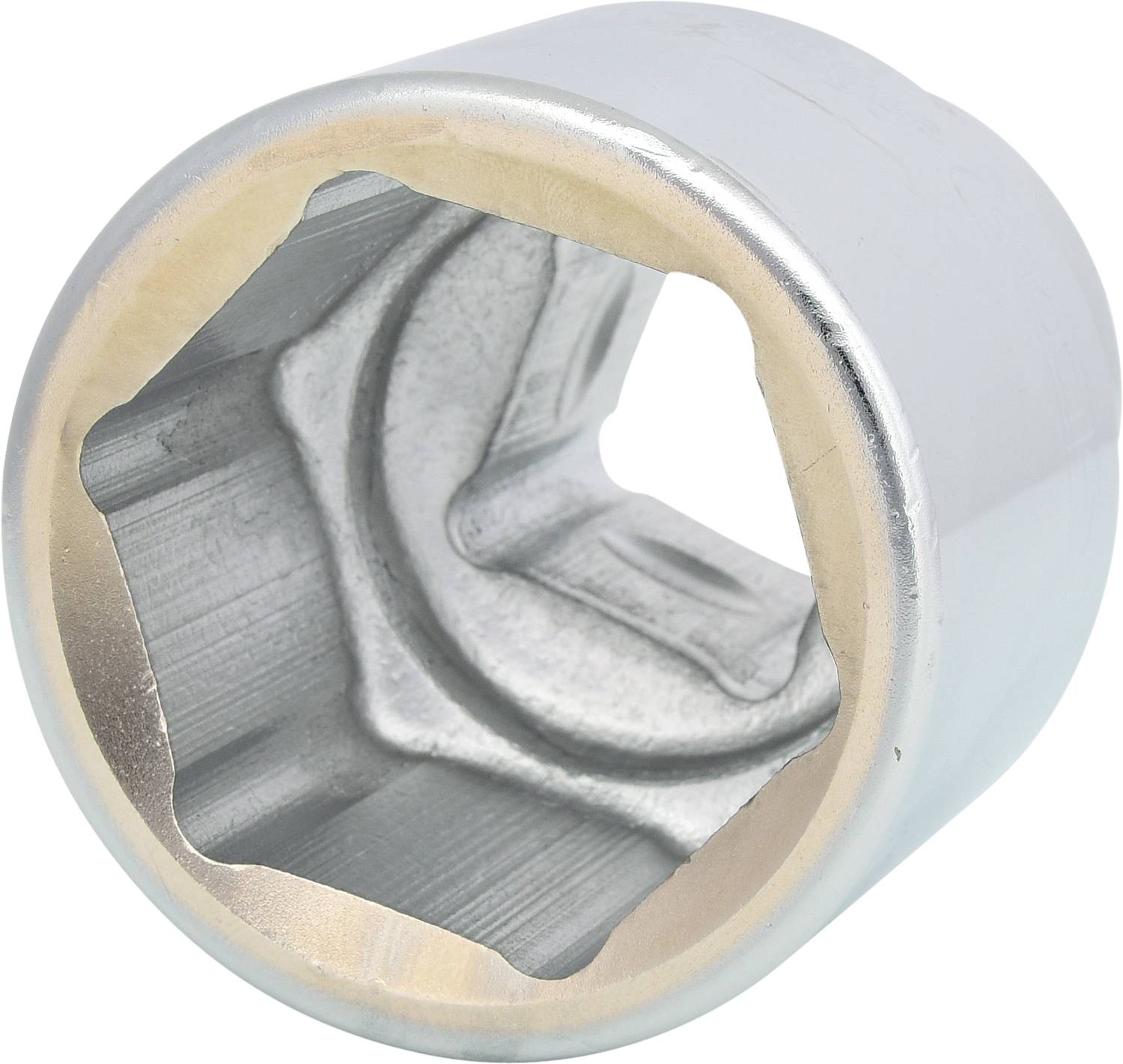 Metallischer Schraubenschlüsselaufsatz mit sechseckiger Öffnung für Muttern oder Schrauben. Dient zum Anziehen oder Lösen.