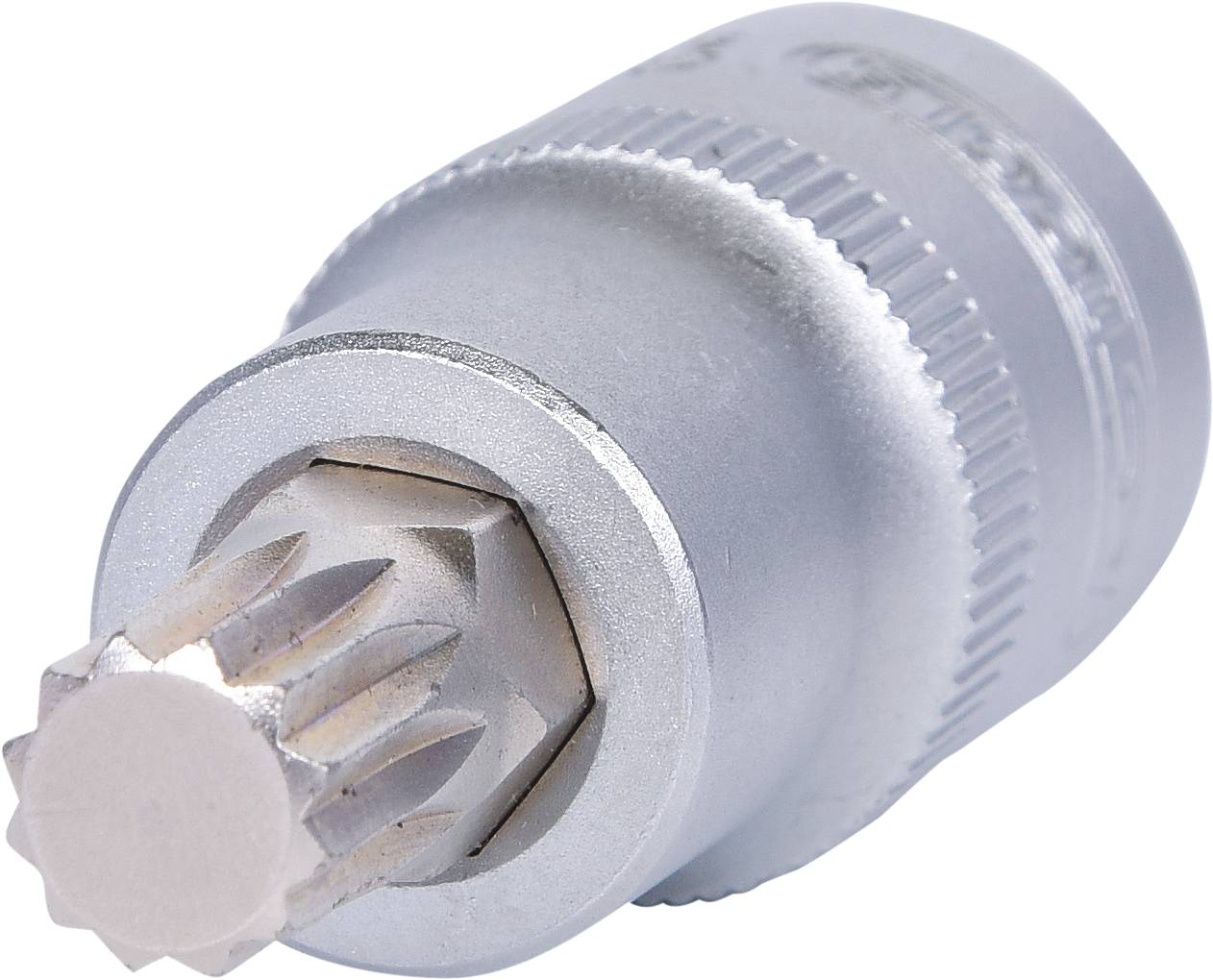 Nahaufnahme eines silbernen Werkzeugs mit geriffeltem Griff und einem gezahnten Ende, das vermutlich zum Lösen von Muttern dient.