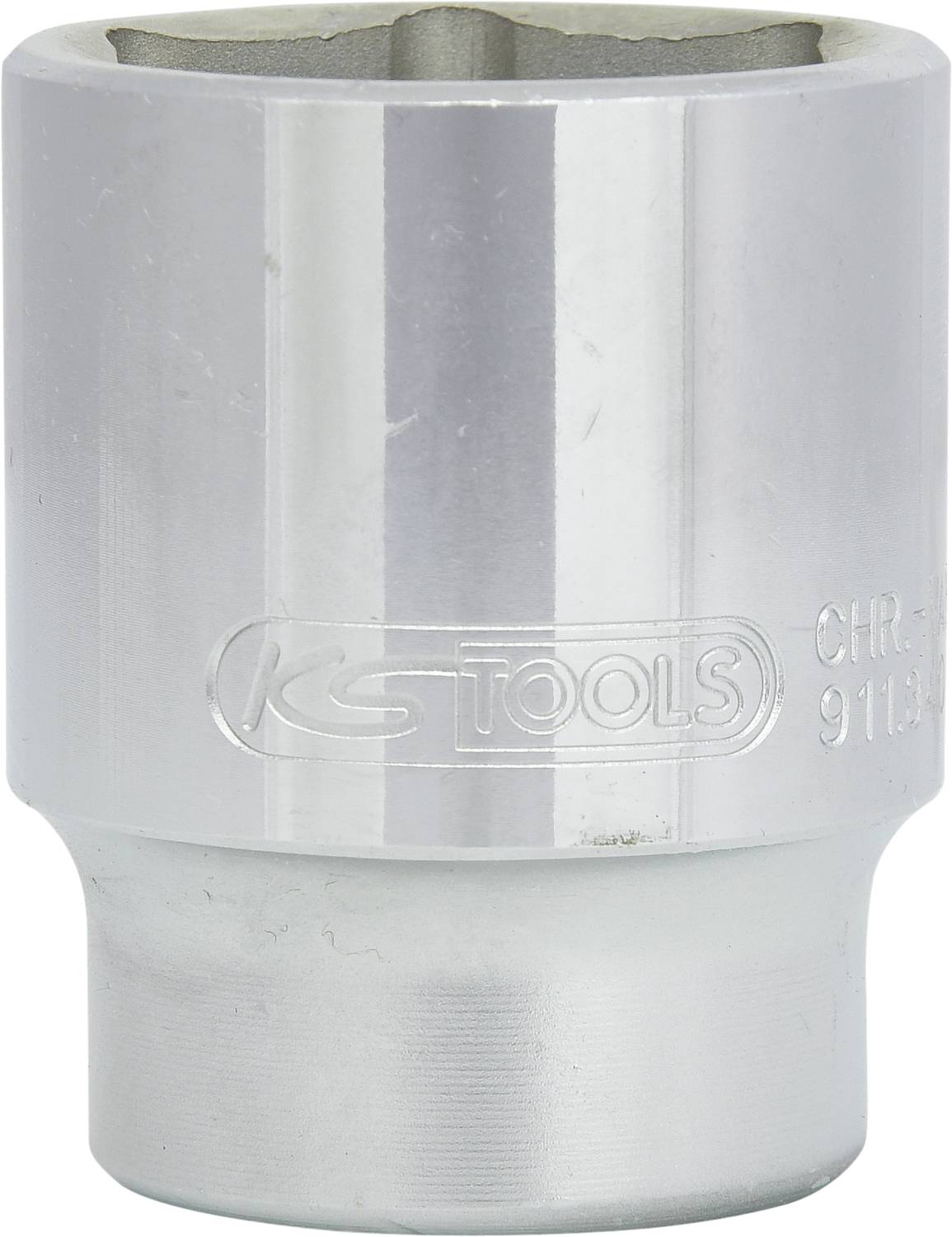 Ein glänzender Steckschlüsseleinsatz mit Aufschrift 'KS TOOLS'. Dient zur Befestigung und zum Lösen von Muttern und Schrauben.