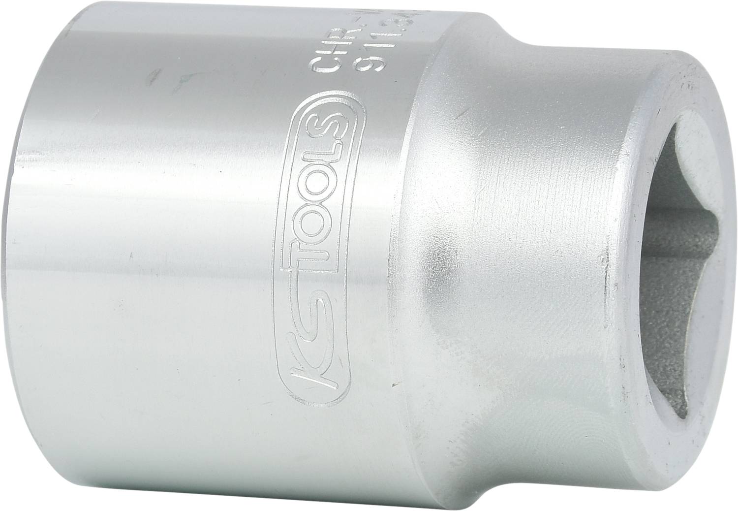 Ein silberner Stecknussaufsatz mit glatter Oberfläche. Markierung 'KS Tools' sichtbar an der Seite. Verwendbar für mechanische Arbeiten.