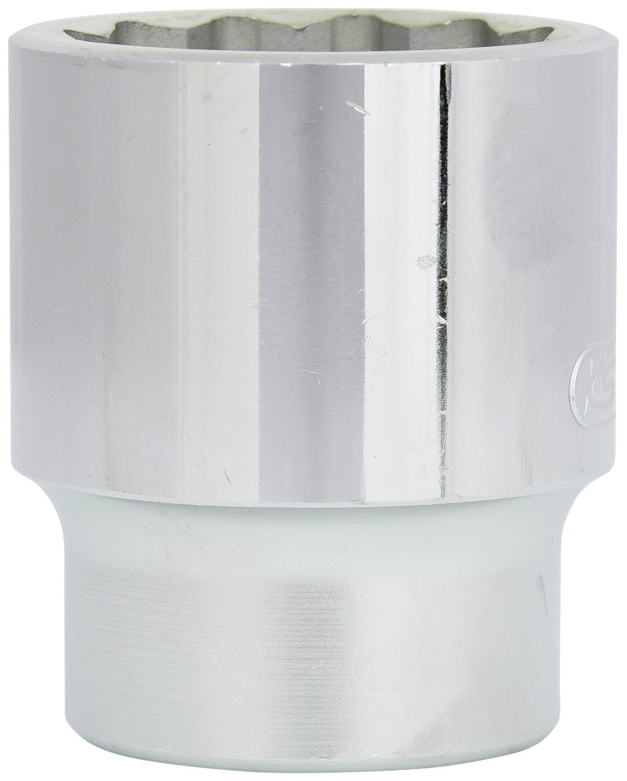 Verchromte Stecknuss mit sechskantiger Öffnung, zylindrische Form, verwendet für Befestigungselemente in Kraftfahrzeug- oder Industrieanwendungen.