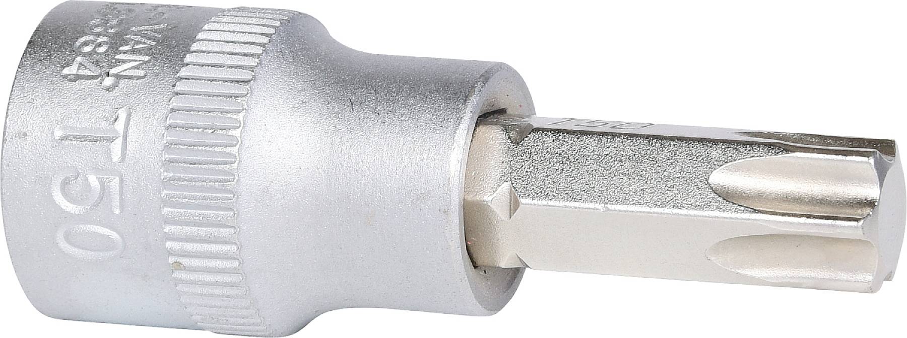 Ein silberner Torx-Schraubenschlüsselaufsatz mit einem eingravierten Schriftzug liegt seitlich auf einem weißen Hintergrund.