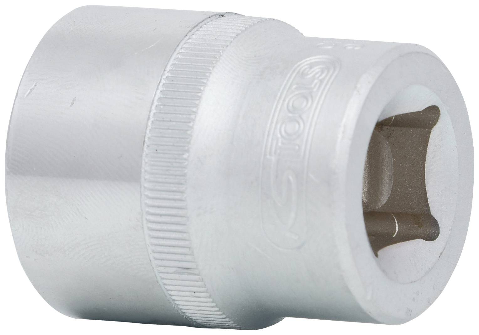 Metallische Stecknuss mit geriffeltem Rand. Entwickelt für den Einsatz mit Schraubenschlüsseln zur Befestigung von Muttern und Schrauben.