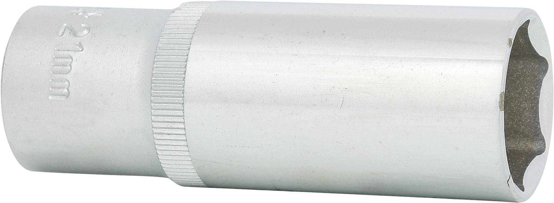 Eine silberne Stecknuss mit 21 mm Größe, die für den Einsatz mit Steckschlüsseln zur Befestigung oder Lösung von Muttern und Schrauben geeignet ist.