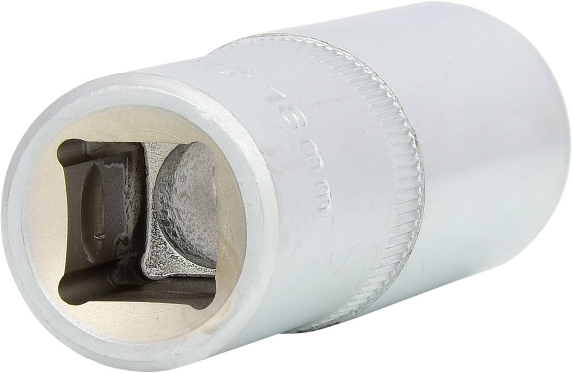 Eine silberne Stecknuss mit einem quadratischen Aufnahmeprofil für Schraubenschlüssel. Sie hat eine Größe von 16 mm.