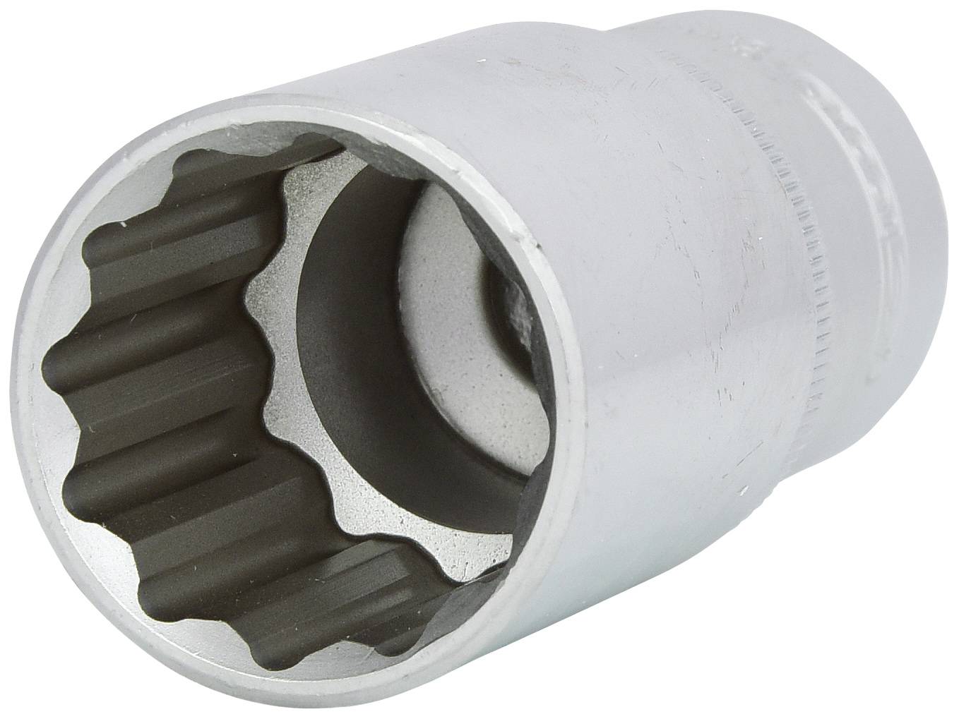 Metallische Vielzahn-Nuss mit elfförmiger Innenseite, geeignet zum Lösen oder Festziehen von Schrauben in verschiedenen Anwendungen.