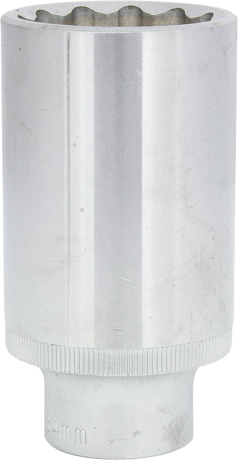 Ein silberfarbener Steckschlüsselsatz mit 34 mm Aufsatz. Verwendet zum Lösen und Anziehen von Muttern und Schrauben.