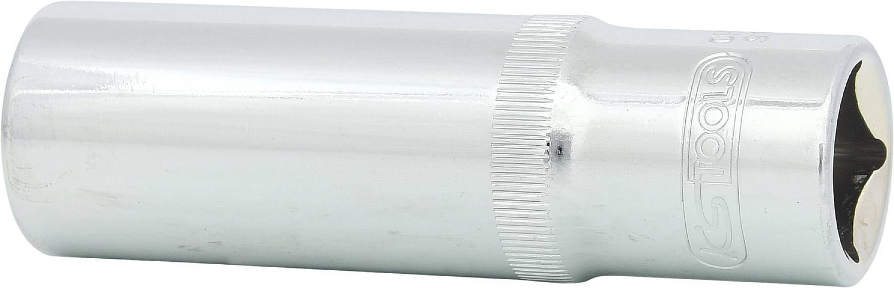 Ein silberner Steckschlüsseleinsatz aus Metall, zylindrisch mit gerändeltem Griff für besseren Halt, ohne sichtbare Markierungen oder Größenangaben.