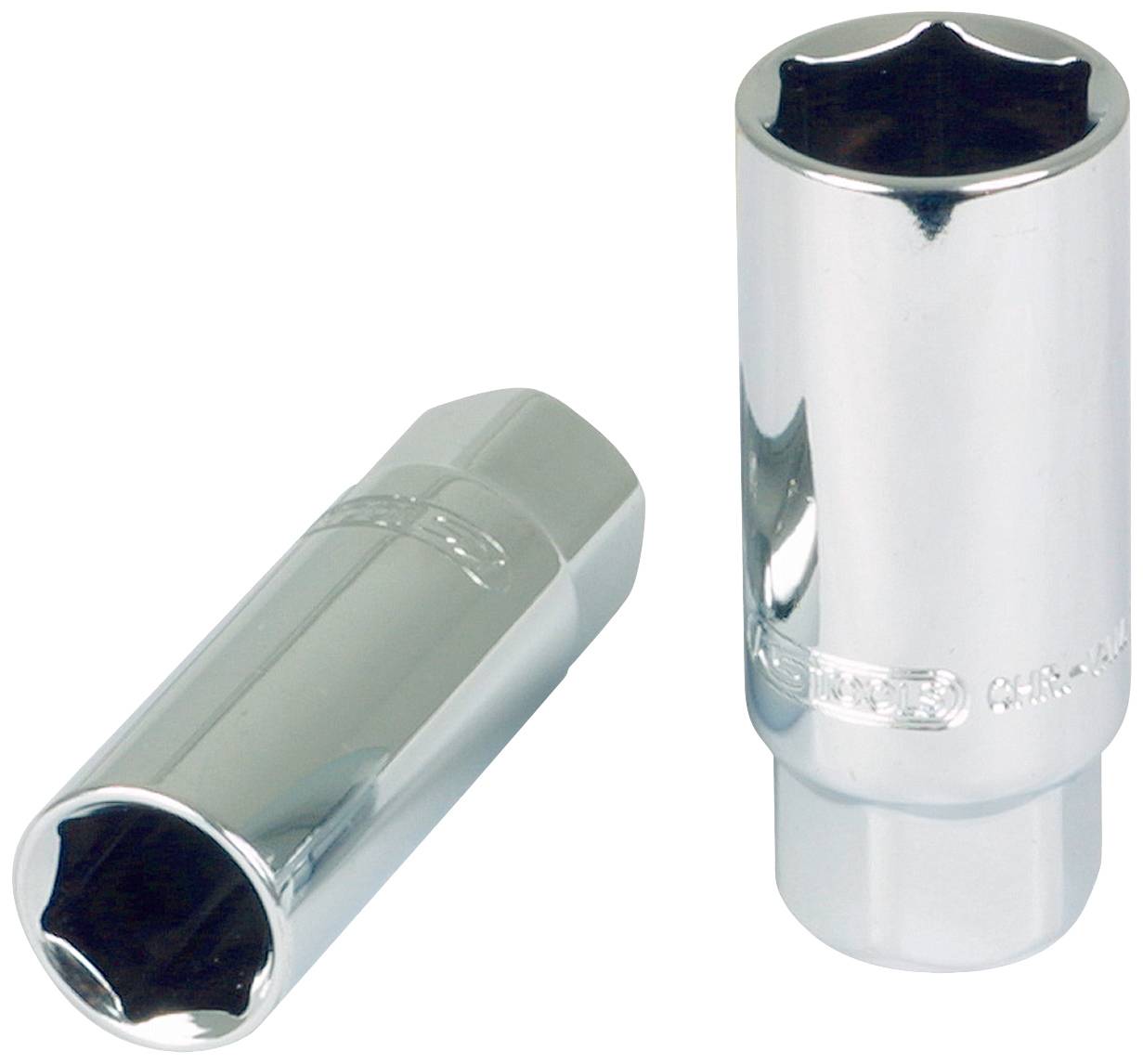 Zwei Chrom-Sechskant-Stecknüsse; eine liegt flach, die andere steht aufrecht. Sie sind Werkzeuge zum Anziehen oder Lösen von Schrauben.