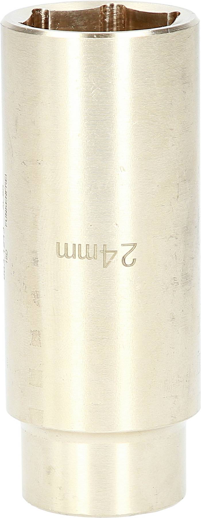 Metall-Steckschlüssel mit der Prägung '24 mm', zylindrische Form, verwendet für das Lösen oder Festziehen von Schrauben oder Muttern.
