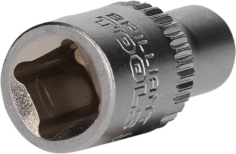 Eine verchromte Stecknuss aus Metall mit sechskantiger Öffnung, geeignet für Schraubverbindungen.