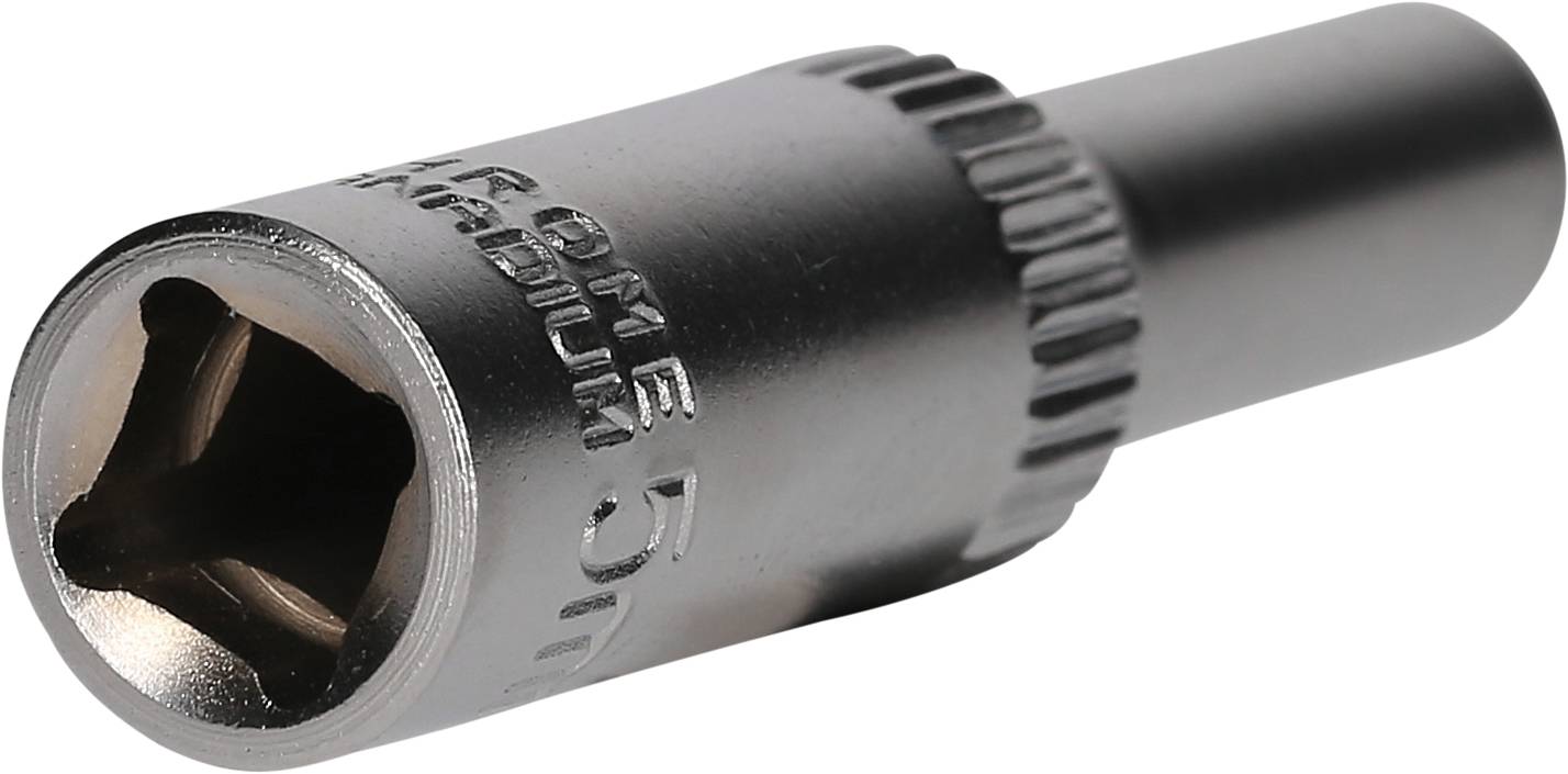 Silberne Stecknuss mit Chrom-Vanadium-Aufschrift, sechseckige Öffnung, dient zur Befestigung von Schrauben und Muttern.