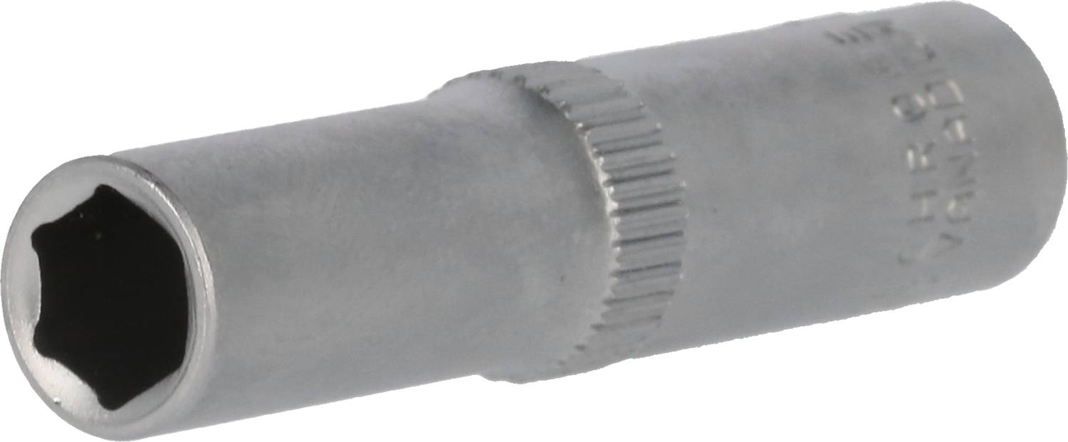 Ein silberfarbener Steckschlüsselaufsatz mit sechseckiger Öffnung, horizontal liegend.