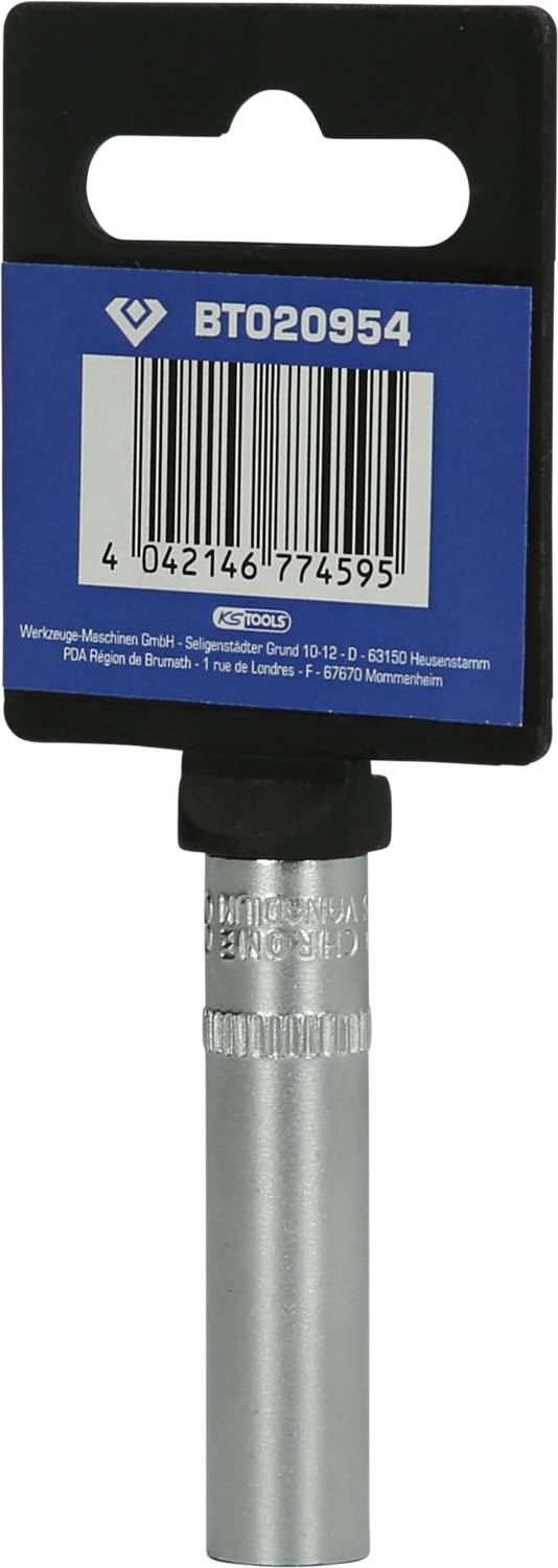 Ein Bohrzubehör mit einem silbernen Zylinder, verpackt auf einer blauen Karte mit der Aufschrift 'BT020954' und Strichcode.