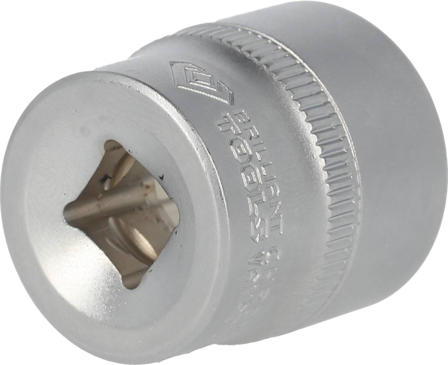 Stecknuss aus Metall mit quadratischer Öffnung, geeignet für Ratschen oder Steckschlüssel.