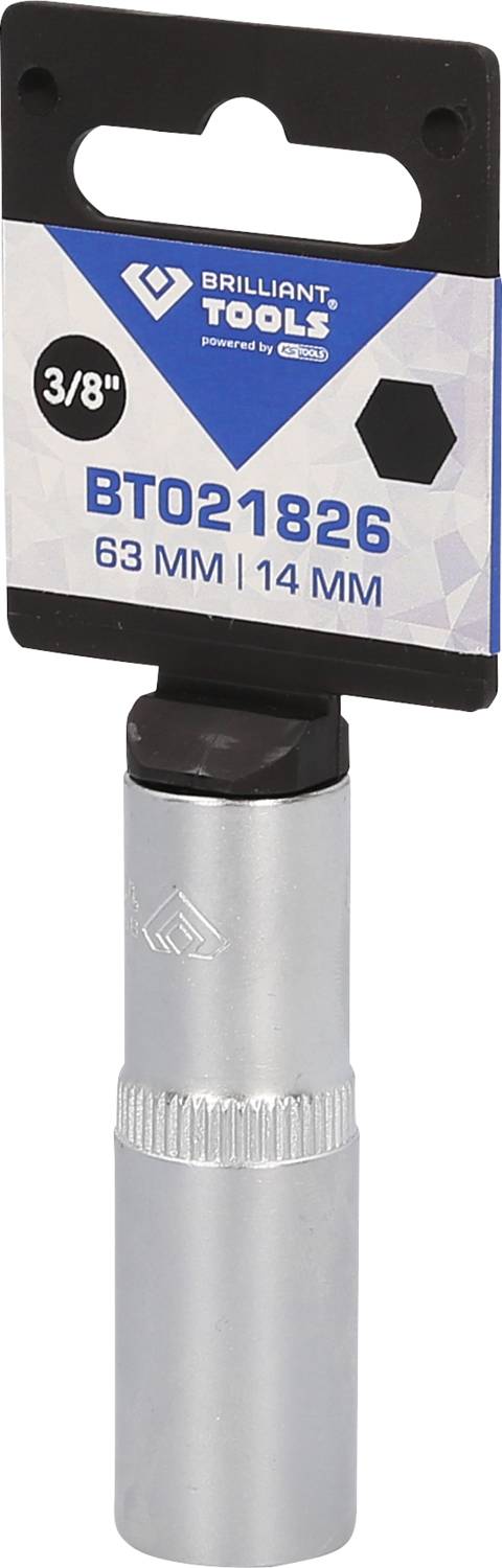 Ein silberfarbener Steckschlüsseleinsatz mit der Aufschrift 'BT021826 63 MM | 14 MM' auf einer schwarzen Karte darüber.