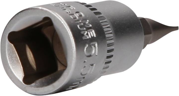 Ein silberner Steckschlüsselaufsatz mit einer Größe von 5,5 mm, verwendet für mechanisches oder handwerkliches Arbeiten.